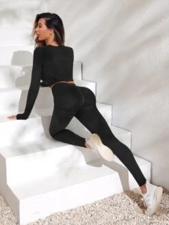 Yoga Basic 2pcs Yoga Set Athletic Suit Raglan Sleeve Crop Tee & Hip-hugging Leggings -Gym Chic Wear 1665370932514f8444bbf25194177804c2afdeeb55 thumbnail 405x552