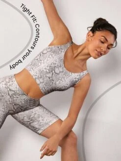 GLOWMODE FeatherFit™ Active Tank -Gym Chic Wear 16854414185f94e569b42491a8304d0e4c58f49a76 thumbnail 405x552