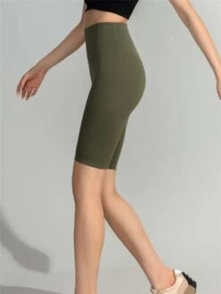 Yoga Shorts/cropped Pants/leggings, High-waisted, Skinny, Fitness Sport Shorts -Gym Chic Wear 1687435321ae3c527b97b83b3531e0919ff78867f9 thumbnail 405x552