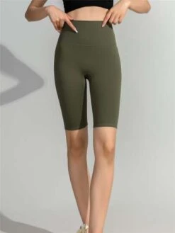 Yoga Shorts/cropped Pants/leggings, High-waisted, Skinny, Fitness Sport Shorts -Gym Chic Wear 1687435321b14f2dae6f110d58db0669a04eb9a8b9 thumbnail 405x552