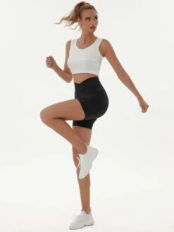 Women's Yoga Cross Waist High Waisted Pocket Compression Shorts -Gym Chic Wear 1688630701870845dd561640ff1a4431fdbd74a832 thumbnail 405x552