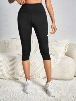 Wide Waistband Sports Leggings With Phone Pocket -Gym Chic Wear 16886316645bec2f6d893cb7c54bdaae692f285f83 thumbnail 405x552