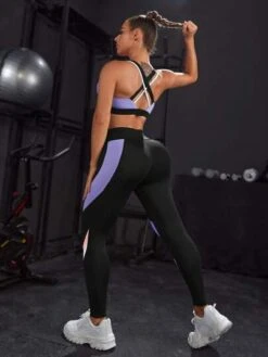 Colorblock Criss Cross Back Sports Set -Gym Chic Wear 1689041286c431693fd89d767e856123d8f1511e02 thumbnail 405x552