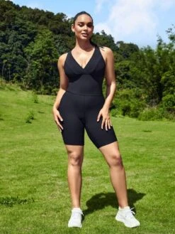 SHEIN Leisure Plus Solid Sports Romper