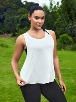 SHEIN Leisure Plus Hollow Out Racer Back Sports Tank Top Without Bra