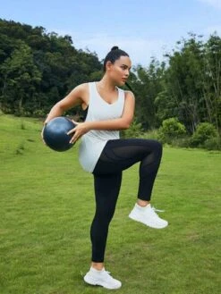 SHEIN Leisure Plus Hollow Out Racer Back Sports Tank Top Without Bra -Gym Chic Wear 1689129052a43c487b5faa281362cbe9a01b528056 thumbnail 405x552