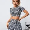 Snakeskin Print Seamless Sports Set -Gym Chic Wear 16891395152d1fc75edbf3338c90d07fd04f0fbe29 thumbnail 405x552