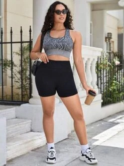 Plus Graphic Print Racer Back Sports Bra -Gym Chic Wear 16894178402bc078ee585f51328ed131fdbbeb1319 thumbnail 405x552