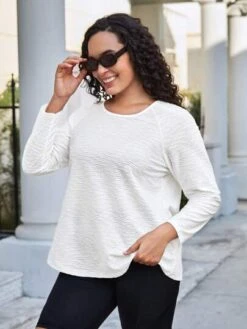 Plus Solid Raglan Sleeve Sports Tee -Gym Chic Wear 168941789118495a5ecfcfe3a8259d99403a0a20b0 thumbnail 405x552