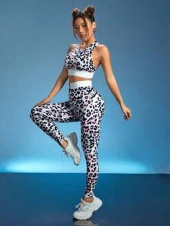 SHEIN Leopard Print Letter Tape Panel Sports Set -Gym Chic Wear 168964992236d7147854b53f26d760457bc1502c45 thumbnail 405x552