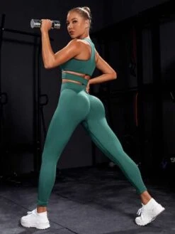 Cut Out Waist Sports Set -Gym Chic Wear 1689682991058559fb91af7038b774465694e4edbd thumbnail 405x552