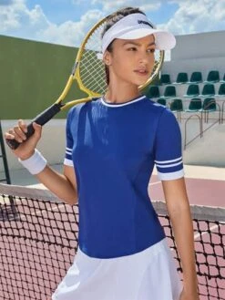 SHEIN Leisure Contrast Trim Sports Tee -Gym Chic Wear 1689831018ea26431800cac1b00bafded0ca1d0578 thumbnail 405x552