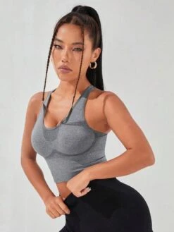 Seamless High Stretch Racer Back Sports Tank Top -Gym Chic Wear 1689846192a353e0585e0f70fa1f0511abcf225964 thumbnail 405x552