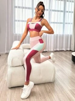 Colorblock Sports Set -Gym Chic Wear 168990921411add3a7951fcd39761e07194ae753a2 thumbnail 405x552