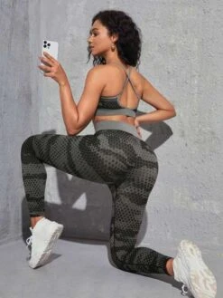 Allover Print Sports Set -Gym Chic Wear 16904236960a08dbc777af410bec295e374e19a7aa thumbnail 405x552