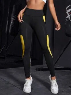 Colorblock Wideband Waist Sports Leggings With Phone Pocket -Gym Chic Wear 169079776571180c2d8a2c5a7143b3bb2af62fdb76 thumbnail 405x552