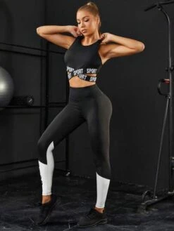 Letter Graphic Sports Bra & Colorblock Sports Leggings -Gym Chic Wear 1690857554d0da0d598c3828fb28b14b2a3871877d thumbnail 405x552