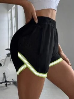 Mesh Insert Contrast Binding 2 In 1 Sports Shorts -Gym Chic Wear 169086863948503fd5b066f5d4ccc3cd657276d02e thumbnail 405x552