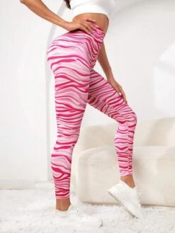 Allover Print Wideband Waist Sports Leggings -Gym Chic Wear 169094083377b09ce6707a8c19936eb36dab81e399 thumbnail 405x552