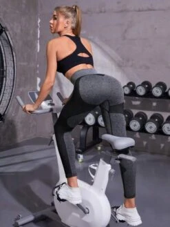 Colorblock Wideband Waist Sports Leggings -Gym Chic Wear 1691404998a651ae0f48a62a61b4d24ac46b661720 thumbnail 405x552